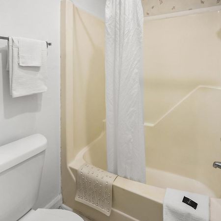 Americas Best Value Inn - Roxboro Extérieur photo