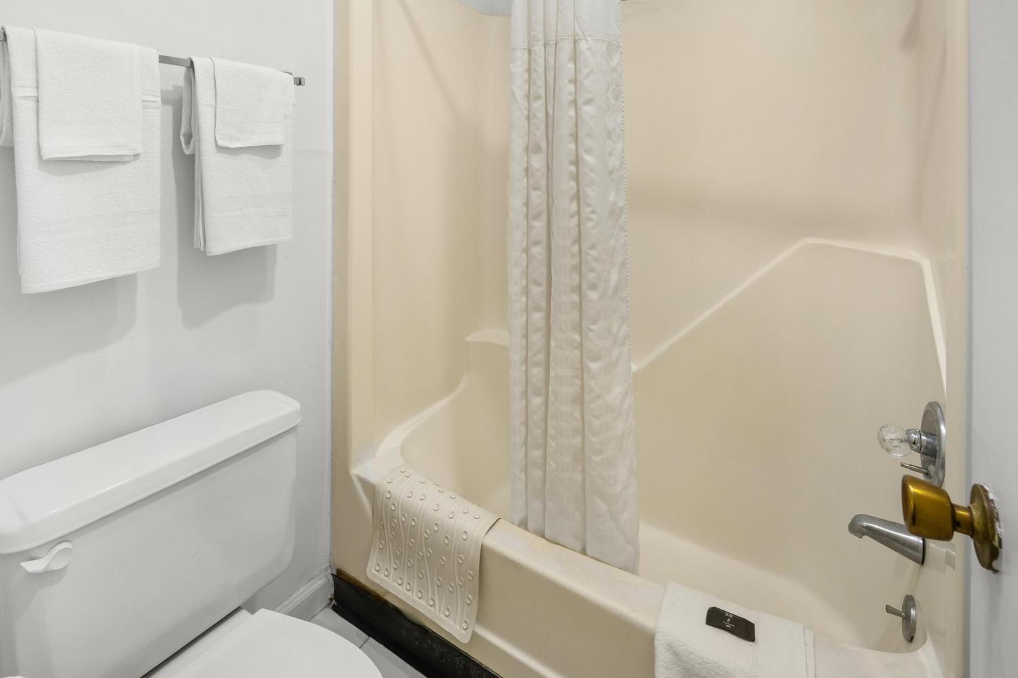 Americas Best Value Inn - Roxboro Extérieur photo